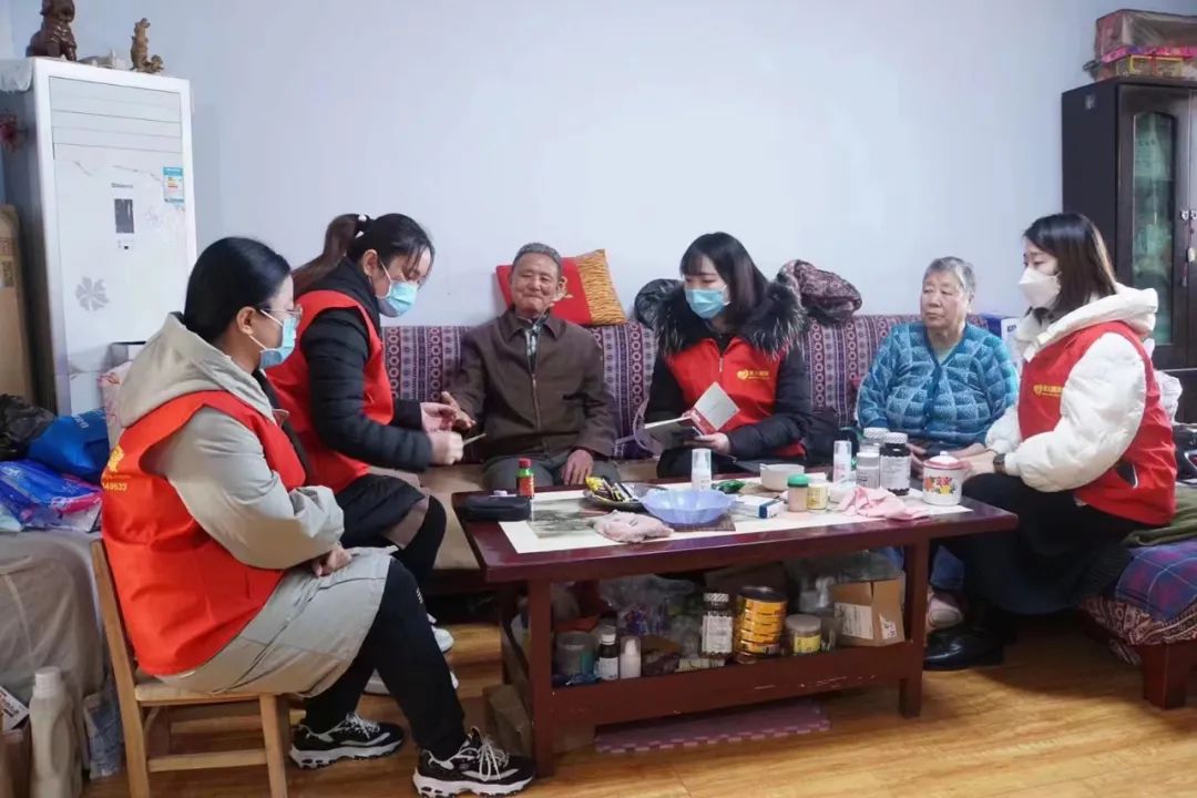 月报六.jpg